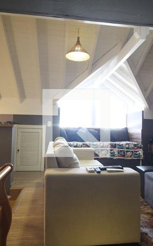 Apartamento à venda com 160m², 3 quartos e 2 vagasSótão