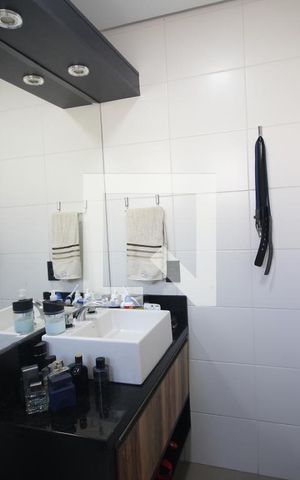 Apartamento à venda com 160m², 3 quartos e 2 vagasBanheiro