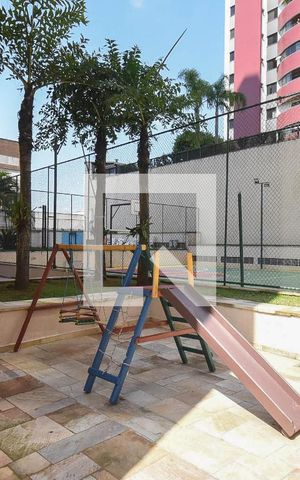 Apartamento à venda com 144m², 4 quartos e 3 vagas Apartamento à venda com 144m², 4 quartos e 3 vagasPlayground