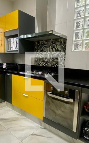 Casa para alugar com 500m², 7 quartos e 3 vagas Casa para alugar com 500m², 7 quartos e 3 vagasCozinha