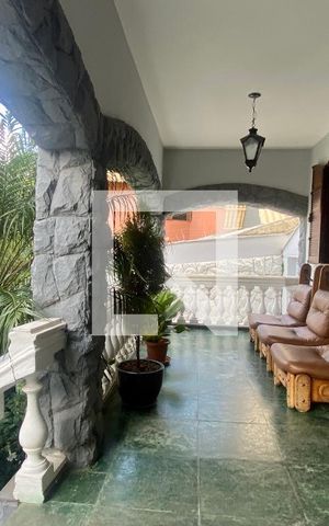 Casa para alugar com 500m², 7 quartos e 3 vagas Casa para alugar com 500m², 7 quartos e 3 vagasVaranda da Sala