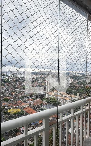 Apartamento à venda com 57m², 2 quartos e 1 vaga Apartamento à venda com 57m², 2 quartos e 1 vagaVaranda