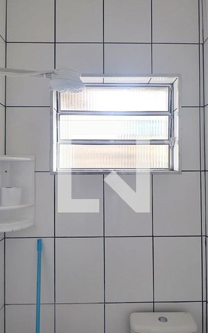 Casa para alugar com 150m², 2 quartos e sem vagaBanheiro Social