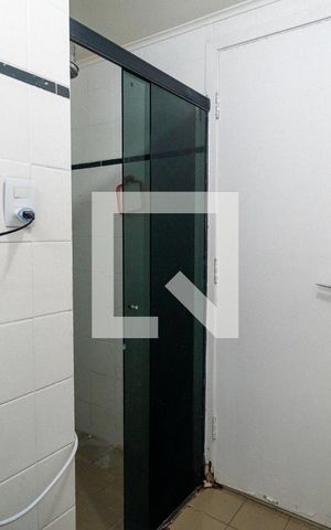 Apartamento à venda com 105m², 3 quartos e 2 vagas Apartamento à venda com 105m², 3 quartos e 2 vagasBanheiro da Suíte