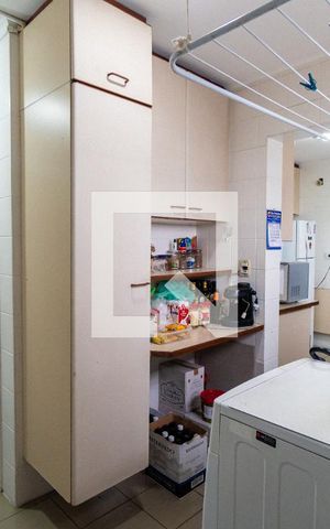 Apartamento à venda com 105m², 3 quartos e 2 vagas Apartamento à venda com 105m², 3 quartos e 2 vagasÁrea de Serviço