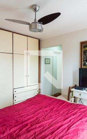Apartamento à venda com 105m², 3 quartos e 2 vagas Apartamento à venda com 105m², 3 quartos e 2 vagasSuite