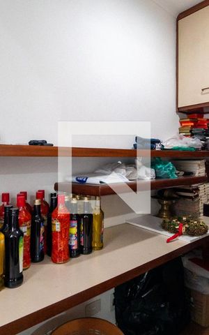 Apartamento à venda com 105m², 3 quartos e 2 vagas Apartamento à venda com 105m², 3 quartos e 2 vagasDespensa