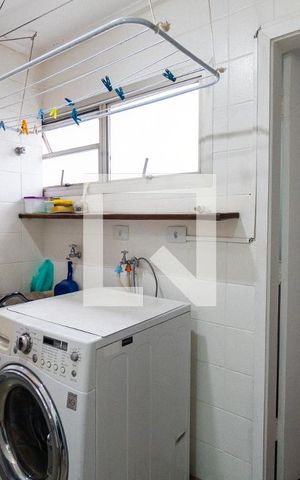 Apartamento à venda com 105m², 3 quartos e 2 vagas Apartamento à venda com 105m², 3 quartos e 2 vagasÁrea de Serviço