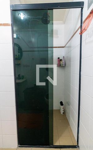 Apartamento à venda com 105m², 3 quartos e 2 vagas Apartamento à venda com 105m², 3 quartos e 2 vagasBanheiro Social Detalhe