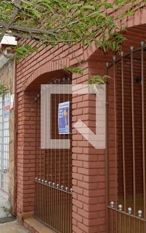 Casa à venda com 400m², 3 quartos e 3 vagasFachada