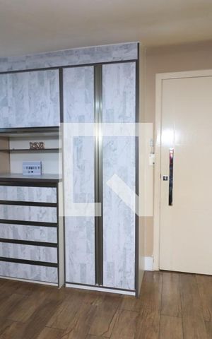 Casa à venda com 567m², 8 quartos e 2 vagasQuarto 2