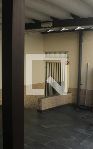 Casa à venda com 156m², 3 quartos e 2 vagasChurrasqueira