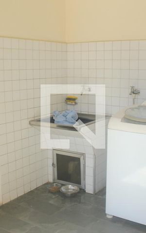 Casa à venda com 156m², 3 quartos e 2 vagasÁrea de Serviço