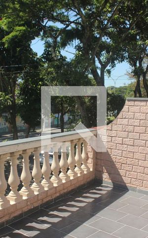 Casa à venda com 156m², 3 quartos e 2 vagasSacada