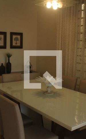 Casa à venda com 156m², 3 quartos e 2 vagasSala