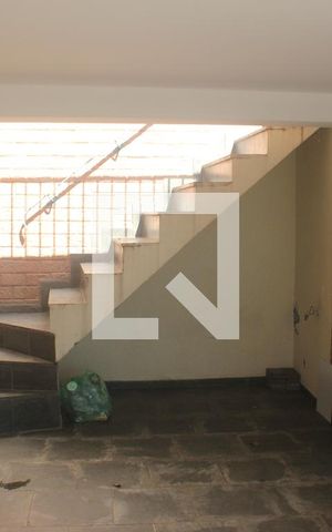 Casa à venda com 156m², 3 quartos e 2 vagasGaragem
