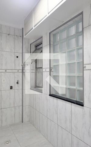 Apartamento à venda com 64m², 3 quartos e 1 vagaÁrea de Serviço
