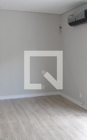 Casa à venda com 360m², 5 quartos e 4 vagassuite 02