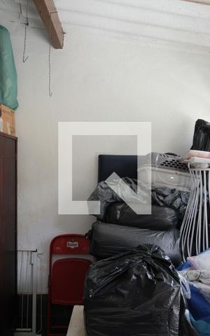 Casa à venda com 360m², 4 quartos e 2 vagasQuarto de Serviço
