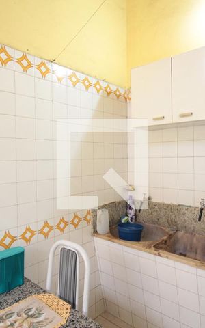 Casa à venda com 360m², 4 quartos e 2 vagasArea de Serviço