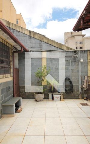 Casa à venda com 360m², 4 quartos e 2 vagasArea Externa