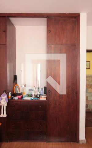 Casa à venda com 360m², 4 quartos e 2 vagasQuarto 1
