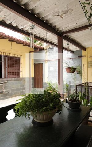 Casa à venda com 360m², 4 quartos e 2 vagasArea Gourmet