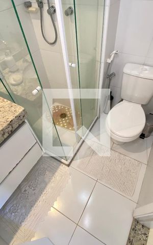Apartamento para alugar com 84m², 3 quartos e 2 vagasBanheiro