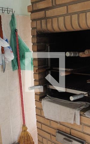 Casa à venda com 300m², 5 quartos e 4 vagasÁrea externa 