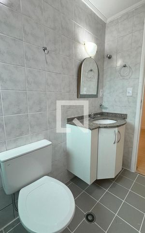 Apartamento à venda com 79m², 3 quartos e 2 vagasBanheiro da Suíte 1