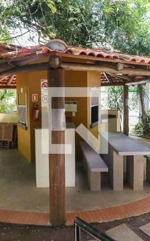 Apartamento à venda com 65m², 2 quartos e 1 vaga Apartamento à venda com 65m², 2 quartos e 1 vagaÁrea comum - Churrasqueira