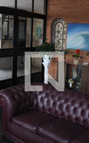 Apartamento para alugar com 90m², 2 quartos e sem vagaHall social