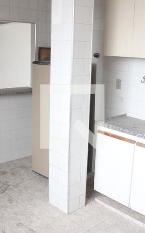 Apartamento para alugar com 90m², 2 quartos e sem vagaCozinha