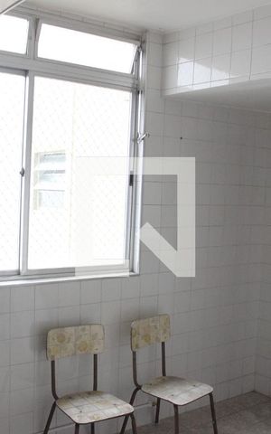 Apartamento para alugar com 90m², 2 quartos e sem vagaCozinha