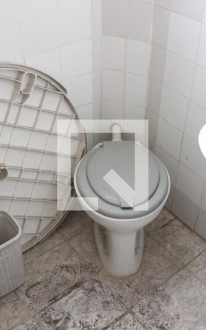 Apartamento para alugar com 90m², 2 quartos e sem vagaBanheiro de serviço