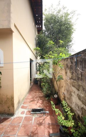 Casa à venda com 178m², 3 quartos e 3 vagasQuintal