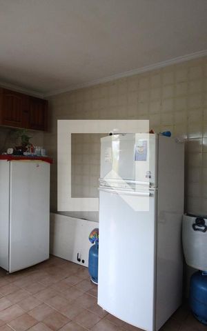 Casa à venda com 178m², 3 quartos e 3 vagasCozinha