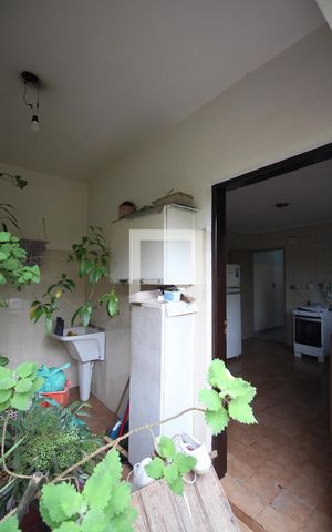 Casa à venda com 178m², 3 quartos e 3 vagasÁrea de Serviço
