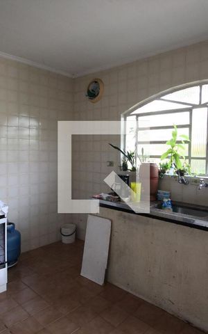 Casa à venda com 178m², 3 quartos e 3 vagasCozinha