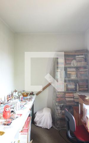 Casa à venda com 178m², 3 quartos e 3 vagasQuarto 2