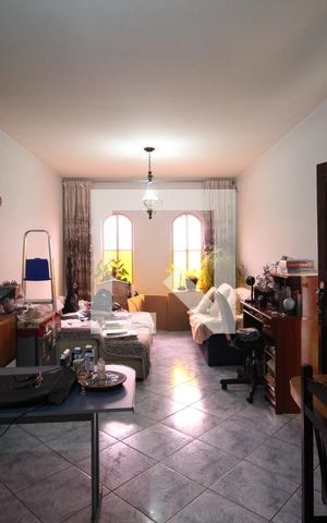 Casa à venda com 178m², 3 quartos e 3 vagasSala