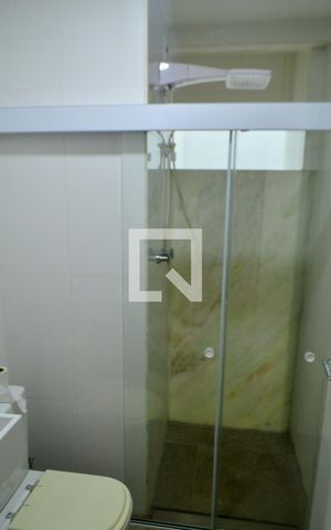 Apartamento à venda com 50m², 2 quartos e 1 vaga Apartamento à venda com 50m², 2 quartos e 1 vagaBanheiro
