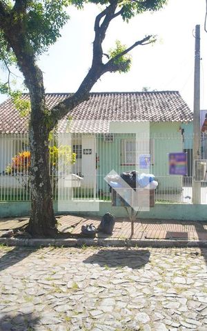 Casa para alugar com 240m², 3 quartos e 4 vagas Casa para alugar com 240m², 3 quartos e 4 vagasFachada