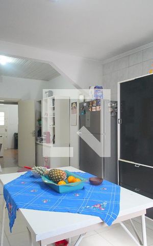 Casa para alugar com 240m², 3 quartos e 4 vagas Casa para alugar com 240m², 3 quartos e 4 vagasCozinha