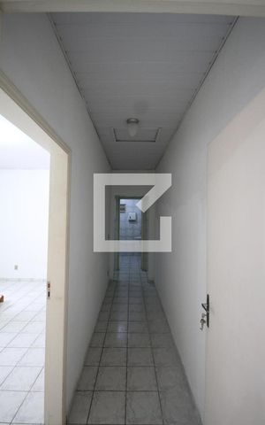 Casa para alugar com 80m², 1 quarto e 1 vagaCorredor