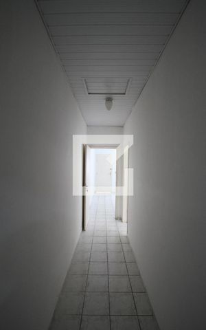 Casa para alugar com 80m², 1 quarto e 1 vagaCorredor