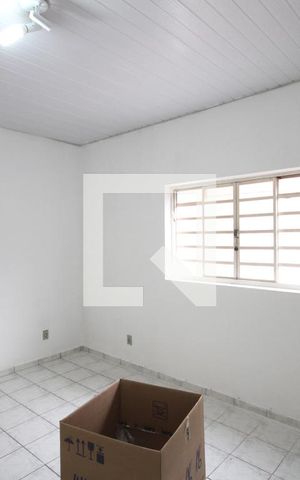 Casa para alugar com 80m², 1 quarto e 1 vagaQuarto