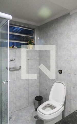 Casa à venda com 250m², 3 quartos e 2 vagasBanheiro Social 2