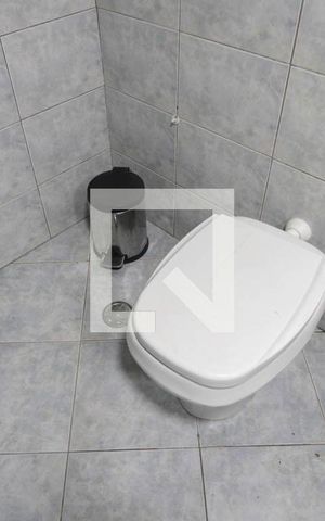 Casa à venda com 250m², 3 quartos e 2 vagasBanheiro Social 2