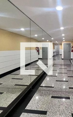 Apartamento à venda com 44m², 1 quarto e 1 vaga Apartamento à venda com 44m², 1 quarto e 1 vagaHall